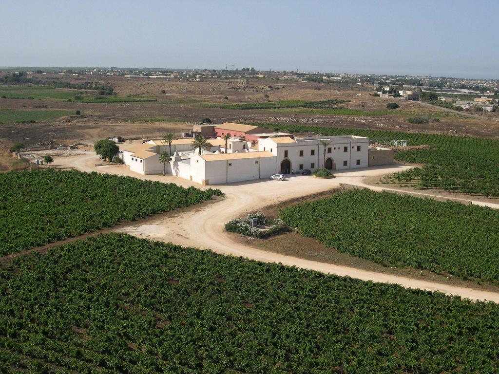 Agriturismo Baglio Donnafranca Wine Resort มาร์ซาลา ภายนอก รูปภาพ